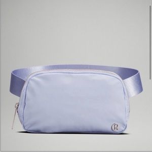 BNWT Lululemon everywhere belt bag 1L pastel blue
